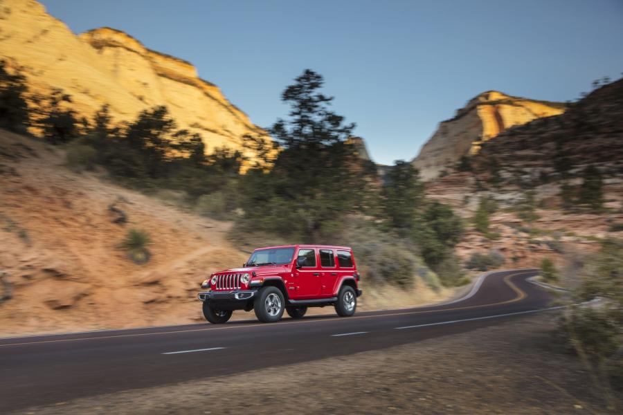  Jeep Wrangler Unlimited Sahara EcoDiesel (JL) 2019 года  (NA) (фото 18 из 39)